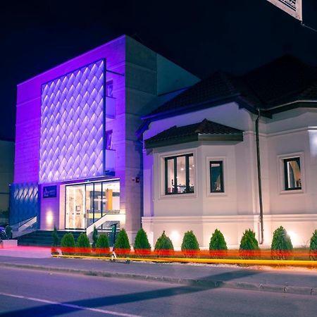 Hotel Aura Unirii Άλμπα Ιούλια Εξωτερικό φωτογραφία