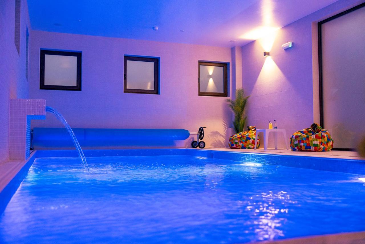 Hotel Aura Unirii Άλμπα Ιούλια Εξωτερικό φωτογραφία